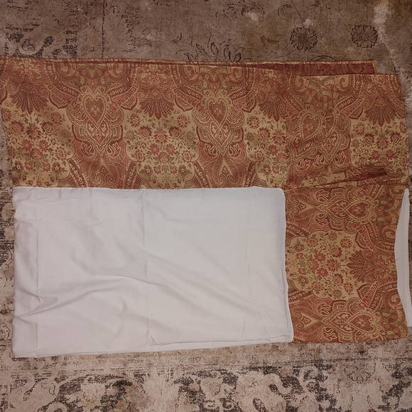 Croscill Twin Comforter Set, NWOT - Picture 5 of 10